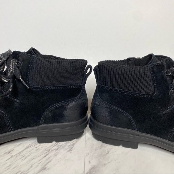 UGG Hapsburg Black Lace Up Ankle Boot 9 - Picture 8 of 15